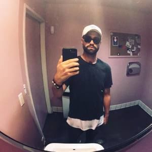 Meet your Posher, Dillon